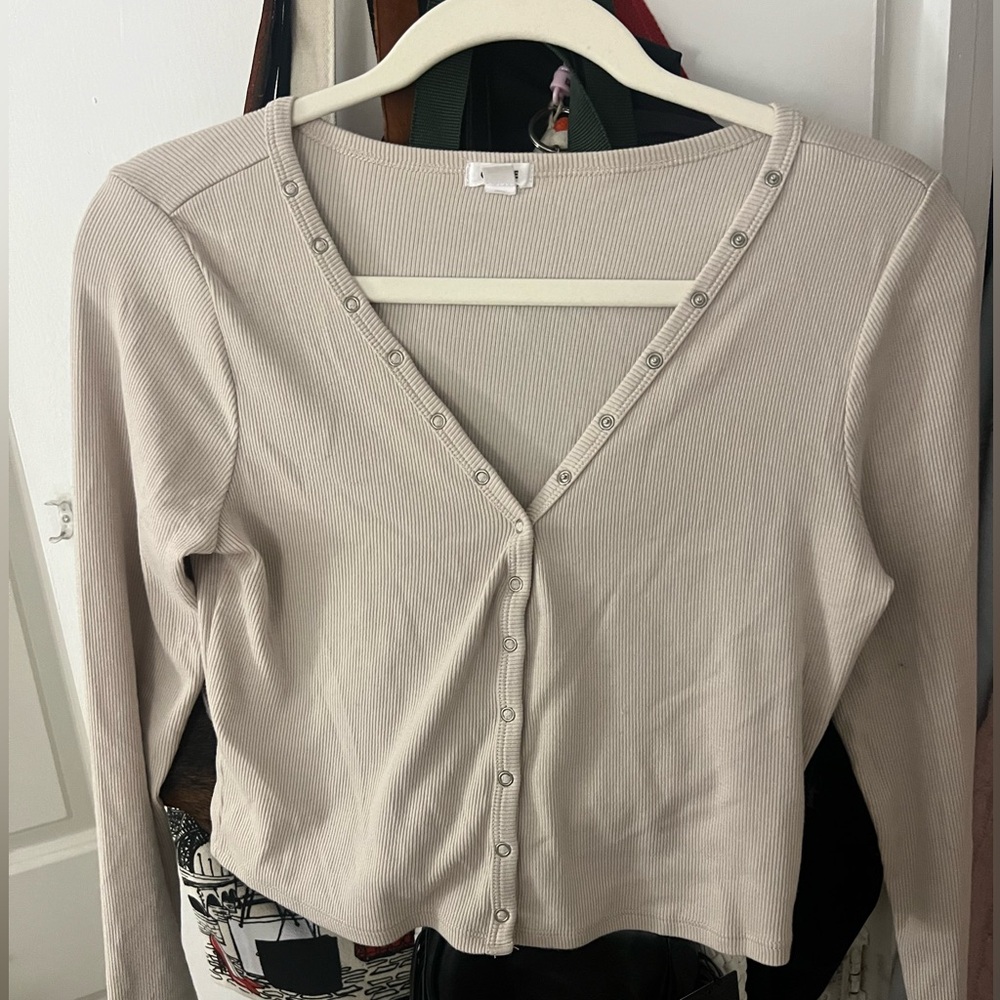 Long sleeve